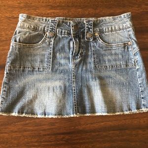 Super cute denim mini skirt, NWOT, size 9/10